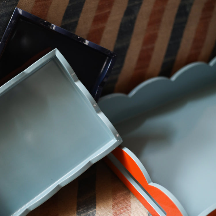 Pale Denim & Navy Lacquered Scallop Small Two-Tone Tray